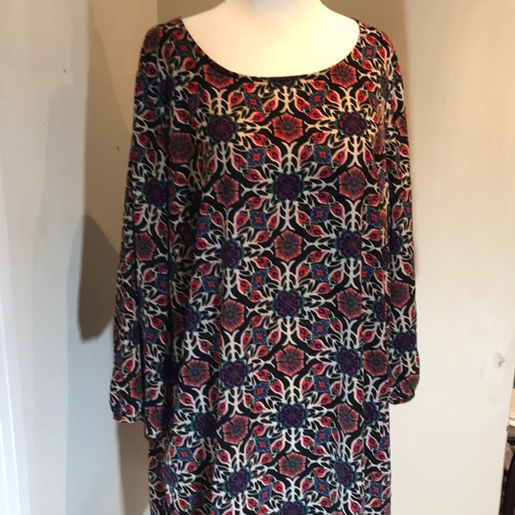 “OLD NAVY” Patterned Long Sleeved Dress . - Picture 5 of 13